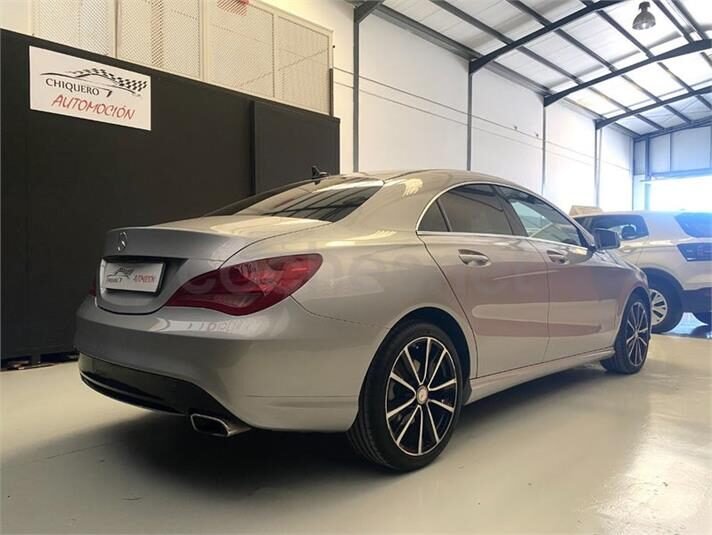 MERCEDES-BENZ Clase CLA 200 CDI 4M Aut. Urban